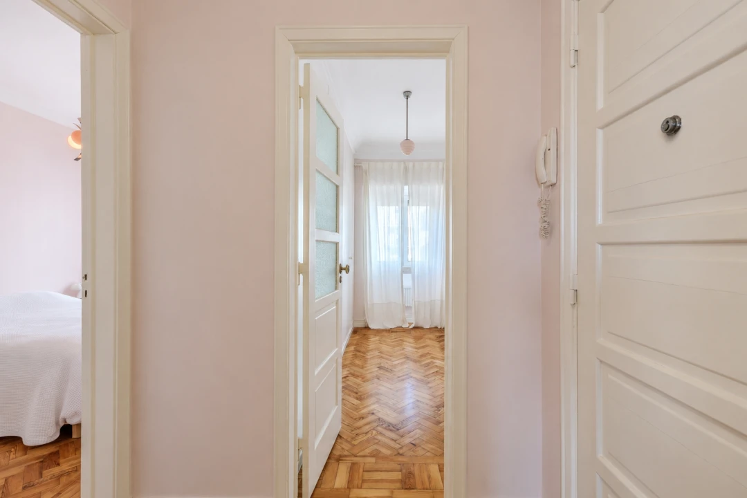 Apartamento T2 para Venda em Penha de França Foto 25