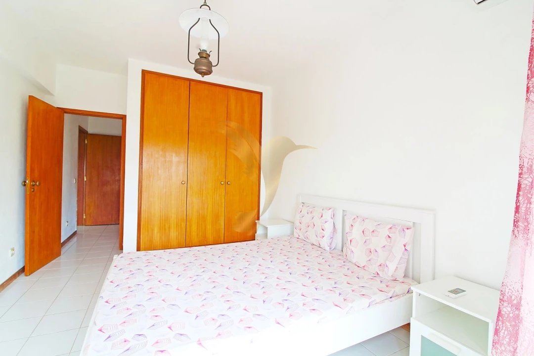 Apartamento T2 para Arrendamento em Albufeira e Olhos de Água Foto 9