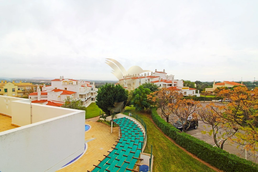 Apartamento T2 para Arrendamento em Albufeira e Olhos de Água Foto 13