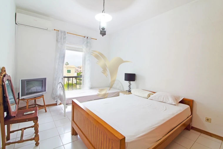 Apartamento T2 para Arrendamento em Albufeira e Olhos de Água Foto 8