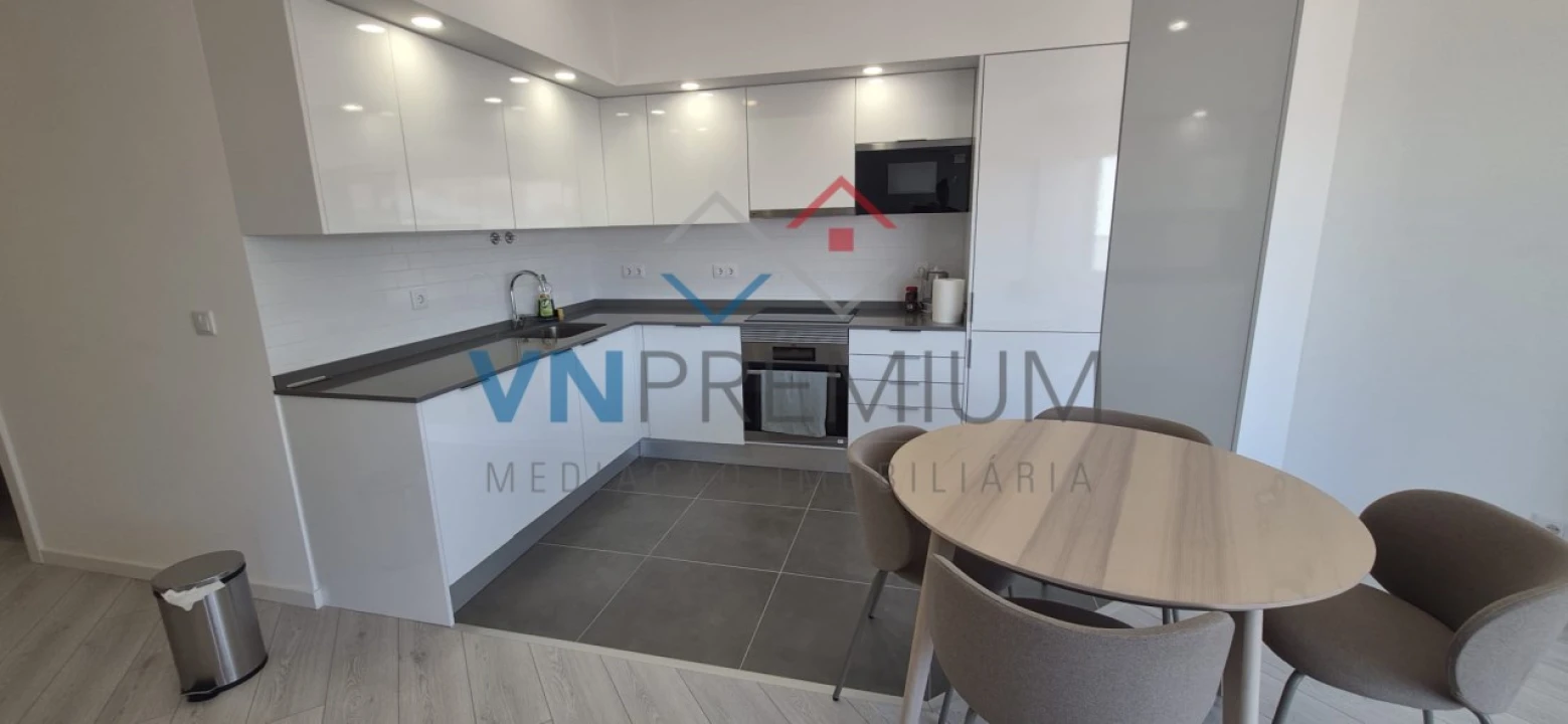 Apartamento T1 para Venda em Buarcos Foto 8