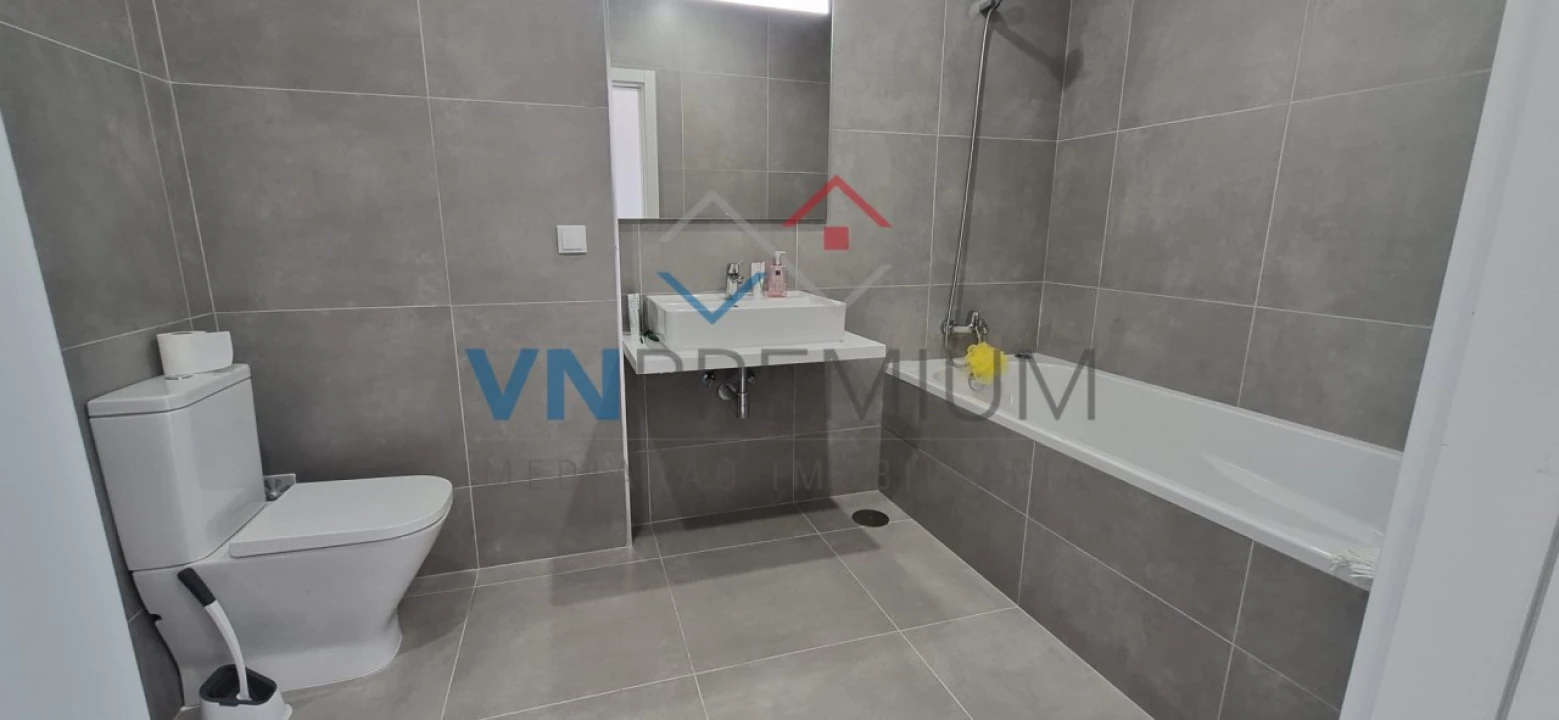 Apartamento T1 para Venda em Buarcos Foto 22