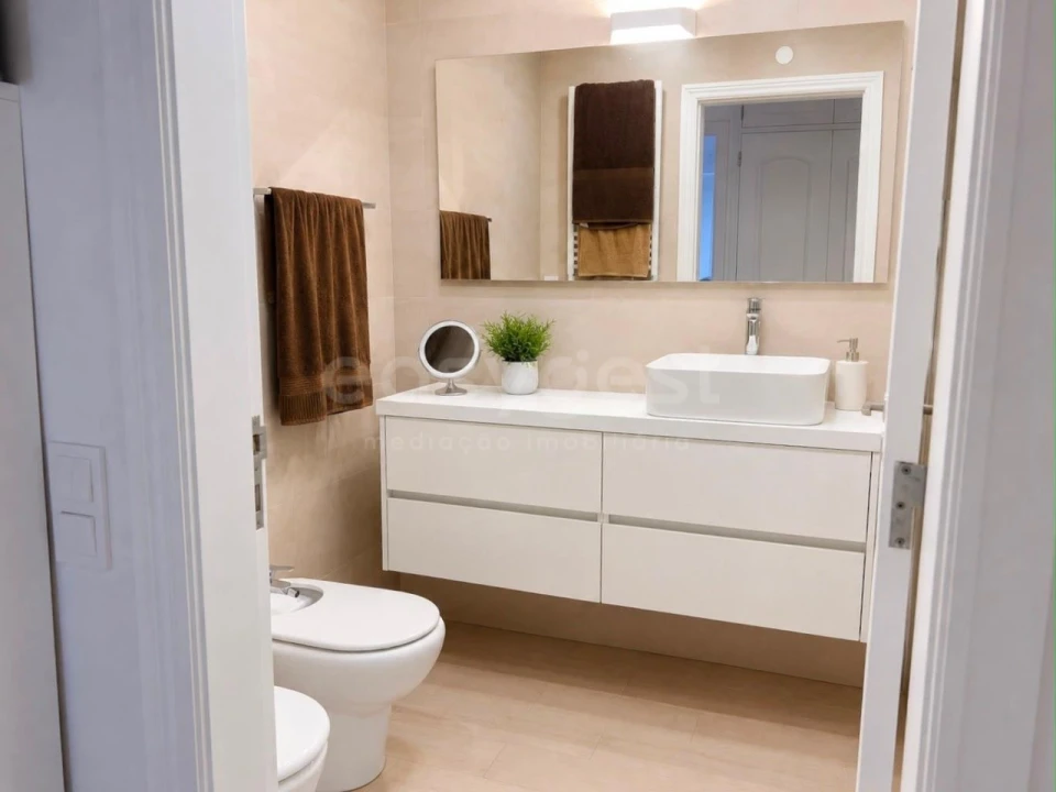 Apartamento T2 para Venda em Algés, Linda-A-Velha e Cruz Quebrada-Dafundo Foto 20