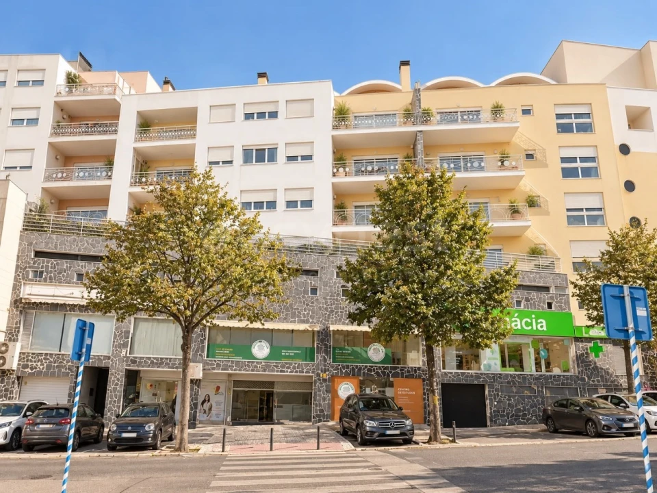 Apartamento T2 para Venda em Algés, Linda-A-Velha e Cruz Quebrada-Dafundo Foto 34