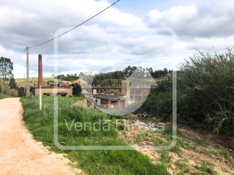 Prédio para Venda em Ventosa Foto 2