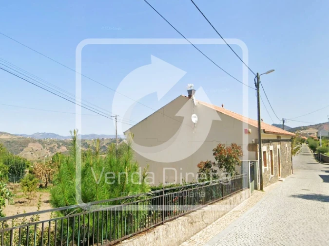 Prédio para Venda em Valongo dos Azeites Foto 19