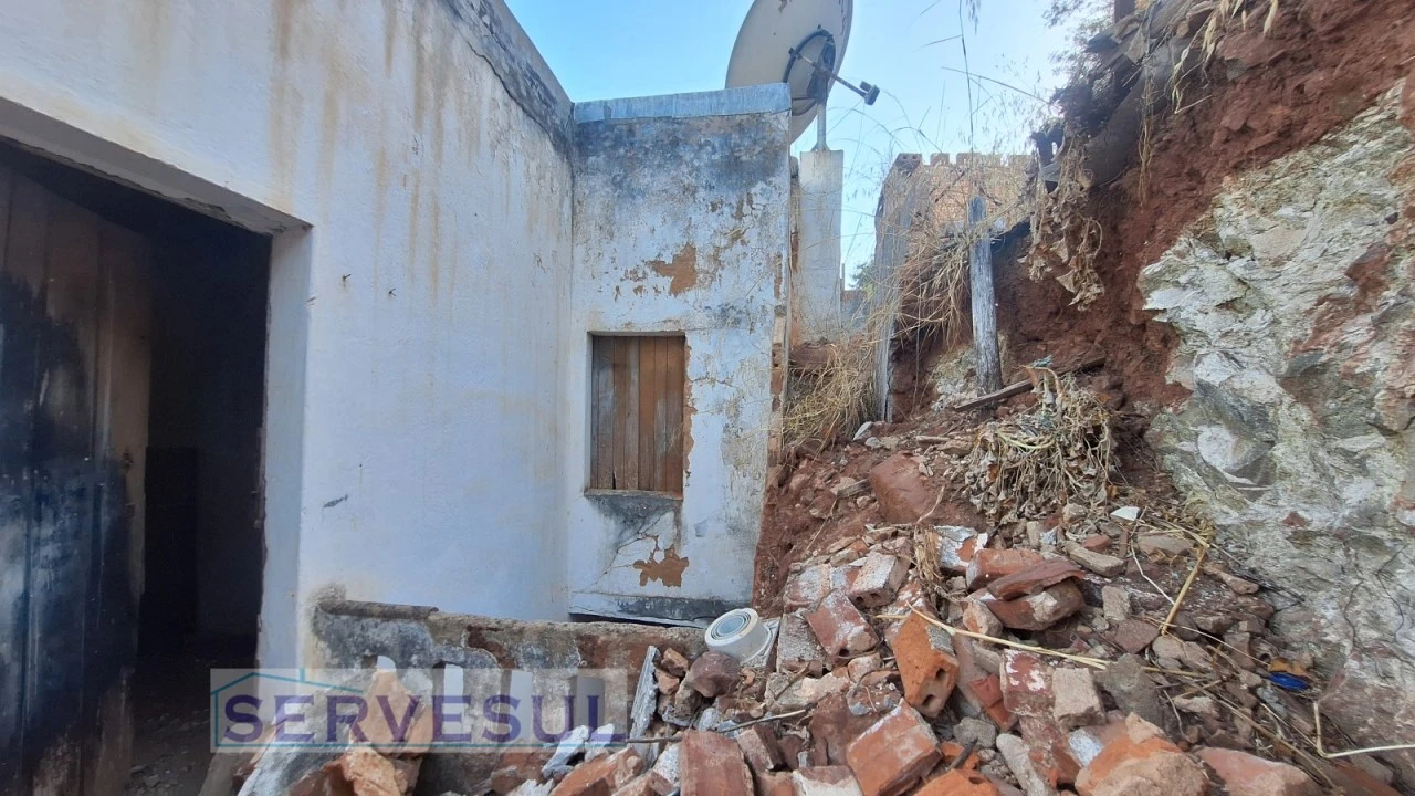 Moradia T3 para Venda em Silves Foto 4