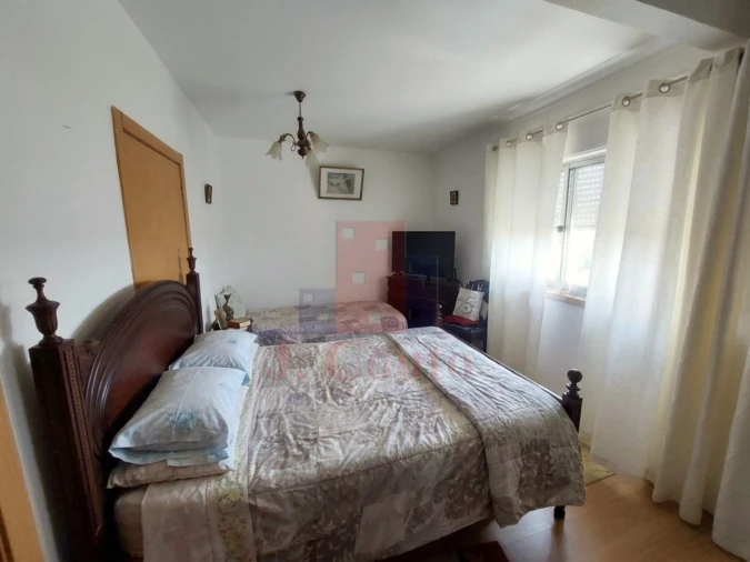 Apartamento T2 para Venda em Tornada e Salir do Porto Foto 5