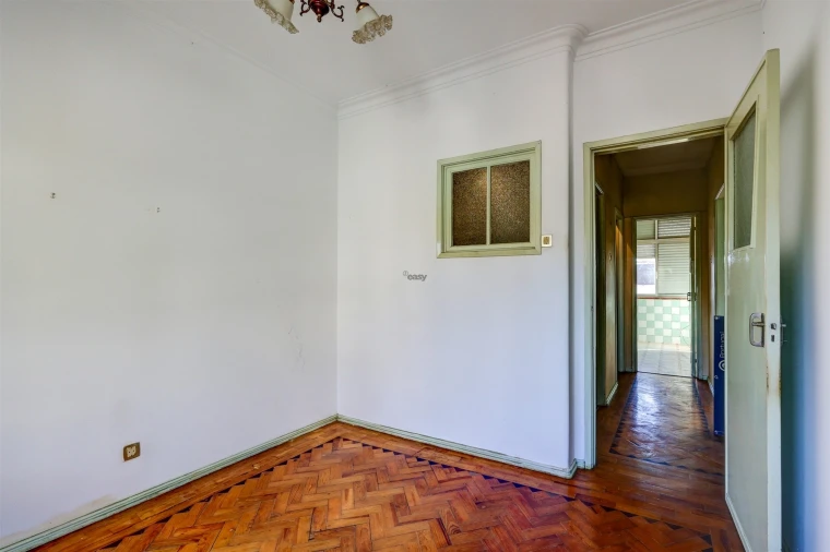 Apartamento T4 para Venda em Venteira Foto 3