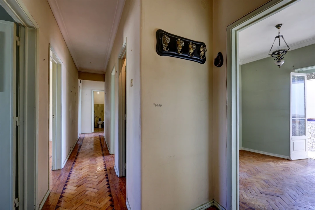 Apartamento T4 para Venda em Venteira Foto 11