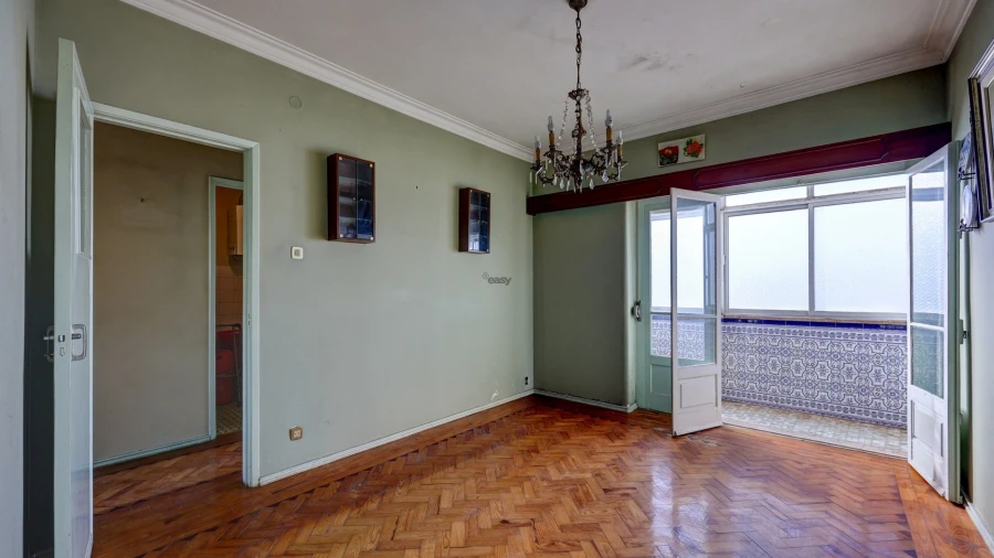 Apartamento T4 para Venda em Venteira