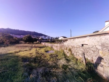 Moradia T1 para Venda em Moledo e Cristelo