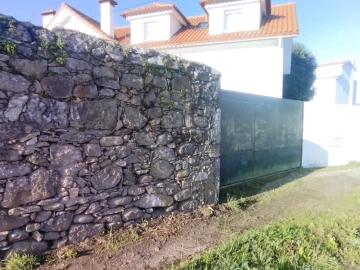 Moradia T1 para Venda em Moledo e Cristelo