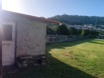Moradia T1 para Venda em Moledo e Cristelo