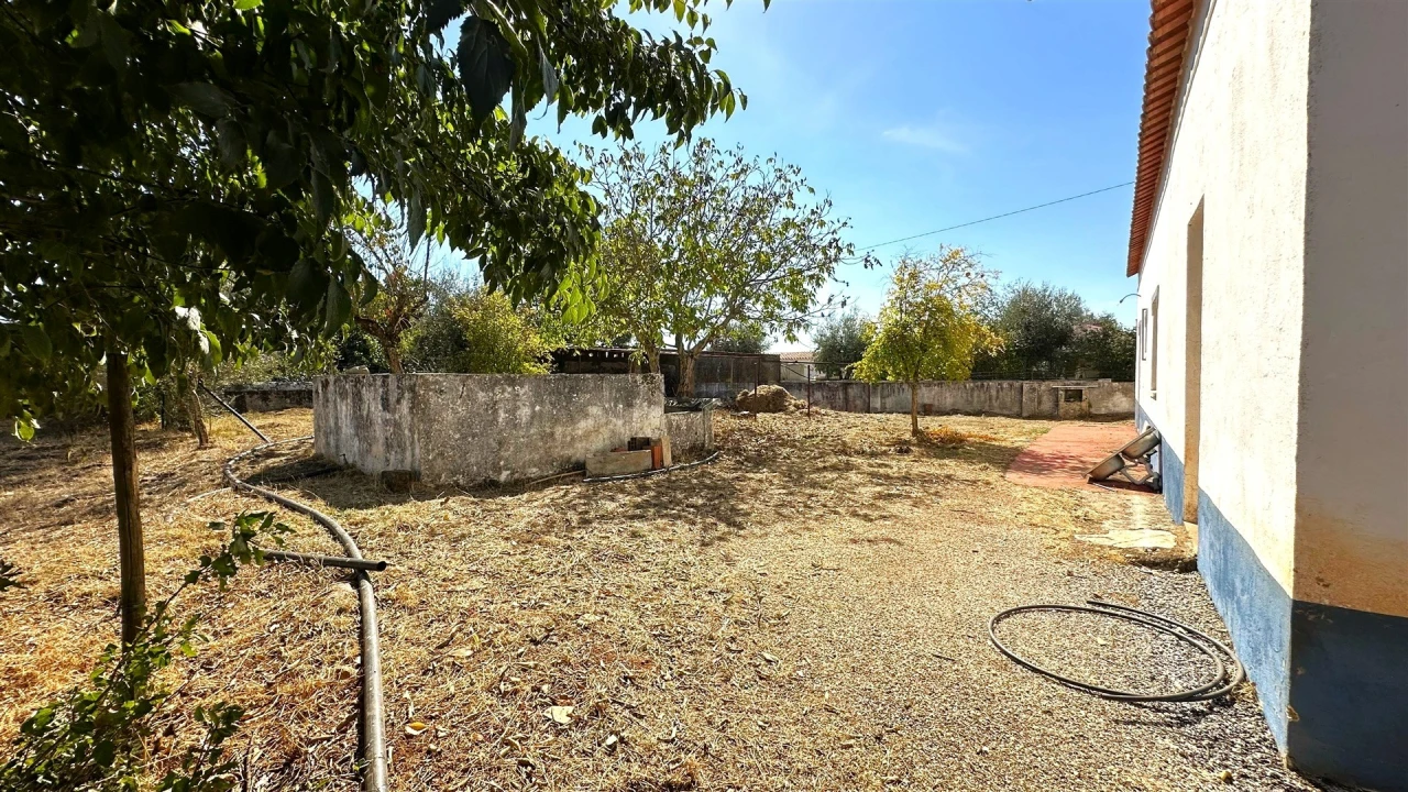 Moradia T2 para Venda em Borba (Matriz) Foto 26
