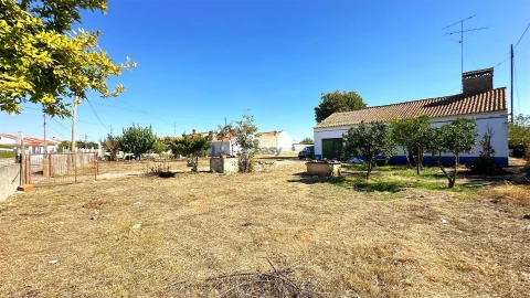 Moradia T2 para Venda em Borba (Matriz)