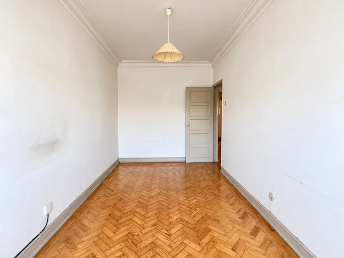 Apartamento T3 para Venda em Alvalade Foto 14