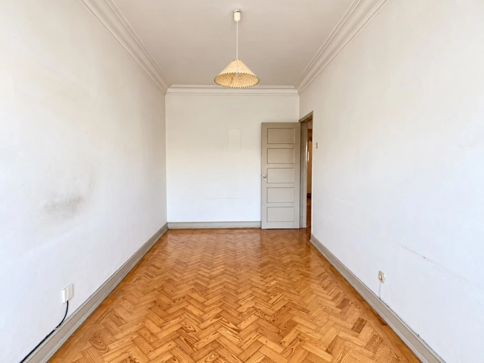 Apartamento T3 para Venda em Alvalade Foto 14