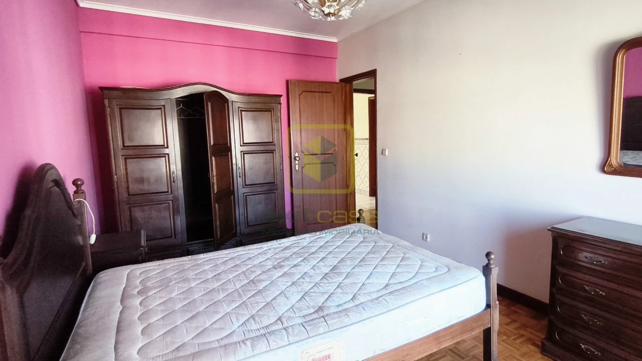 Apartamento T3 para Arrendamento em Esgueira Foto 9