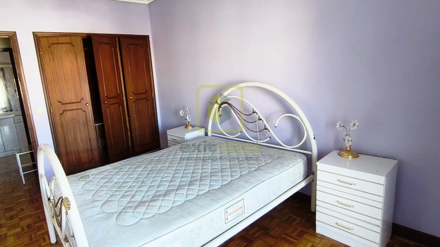 Apartamento T3 para Arrendamento em Esgueira Foto 11