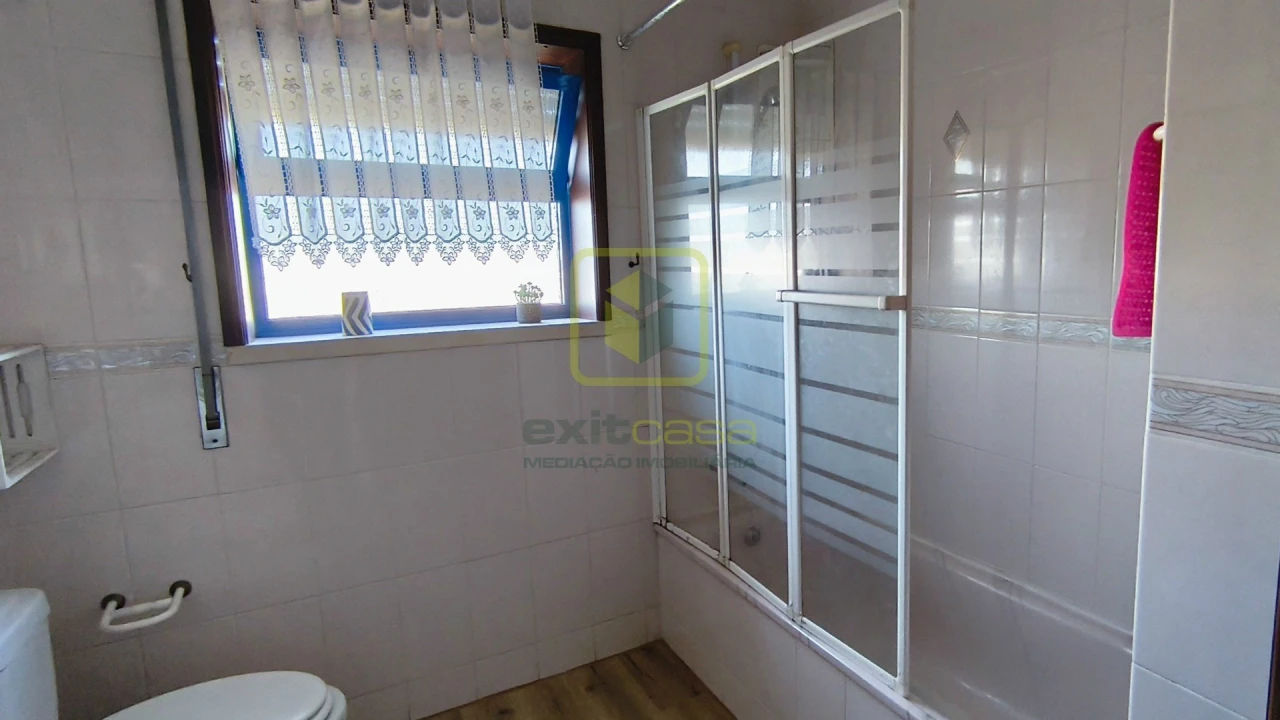 Apartamento T3 para Arrendamento em Esgueira Foto 13