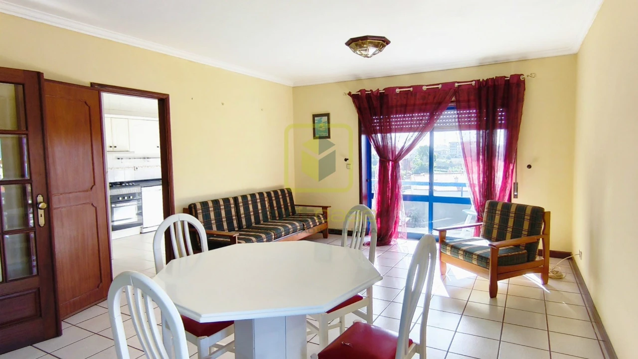 Apartamento T3 para Arrendamento em Esgueira Foto 3
