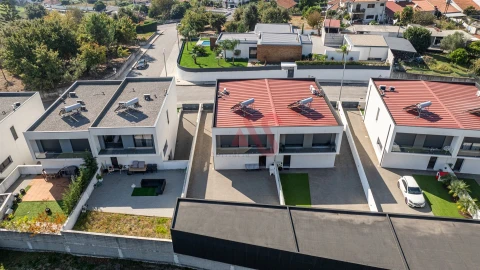 Moradia T3 para Venda em Silvares, Pias, Nogueira e Alvarenga