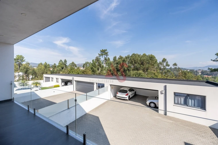 Moradia T3 para Venda em Silvares, Pias, Nogueira e Alvarenga Foto 15