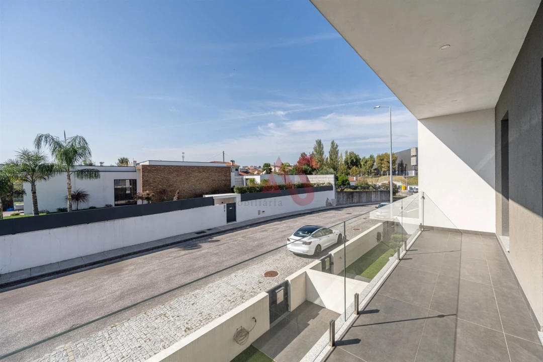 Moradia T3 para Venda em Silvares, Pias, Nogueira e Alvarenga Foto 21
