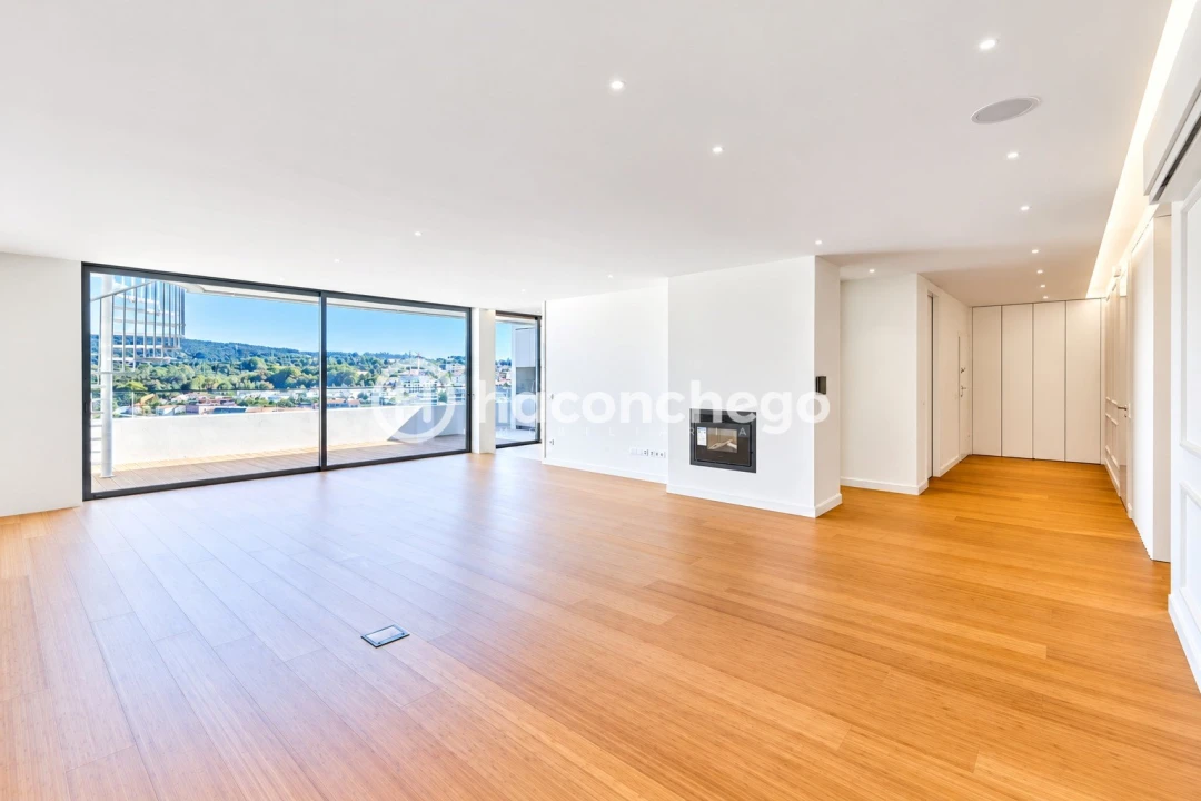 Apartamento T3 para Venda em Barcelos, V.Boa, V.Frescainha Foto 1