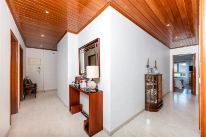 Apartamento T2 para Venda em Queluz e Belas