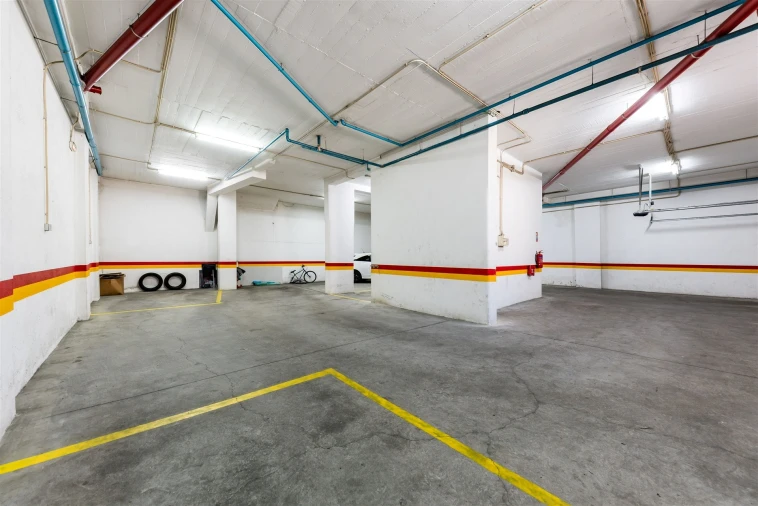 Apartamento T2 para Venda em Queluz e Belas Foto 21
