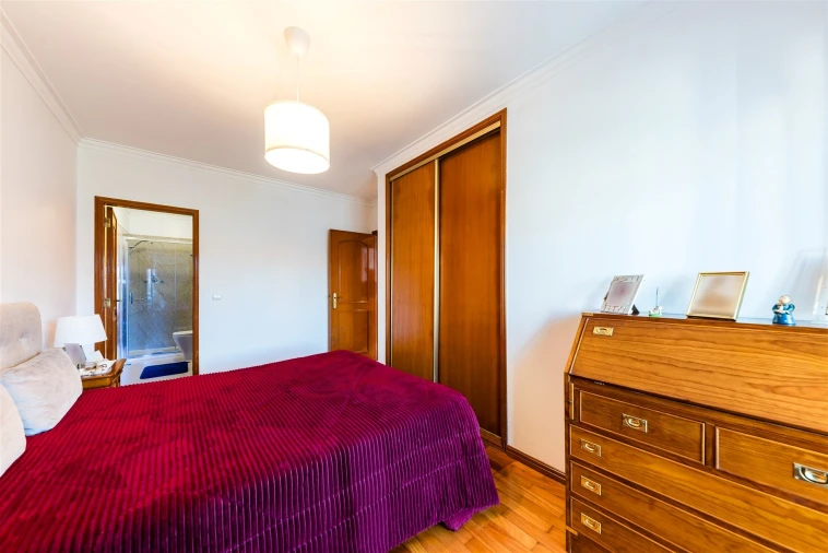 Apartamento T2 para Venda em Queluz e Belas Foto 18