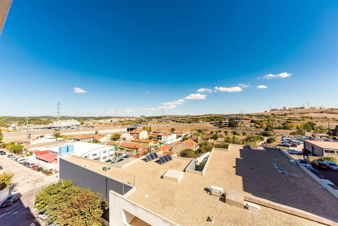 Apartamento T2 para Venda em Queluz e Belas Foto 9