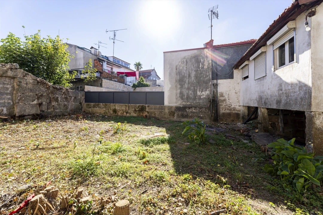 Moradia T3 para Venda em Penafiel Foto 76