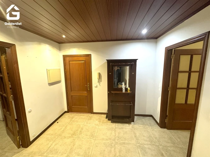 Apartamento T2 para Arrendamento em Castelo Branco Foto 11