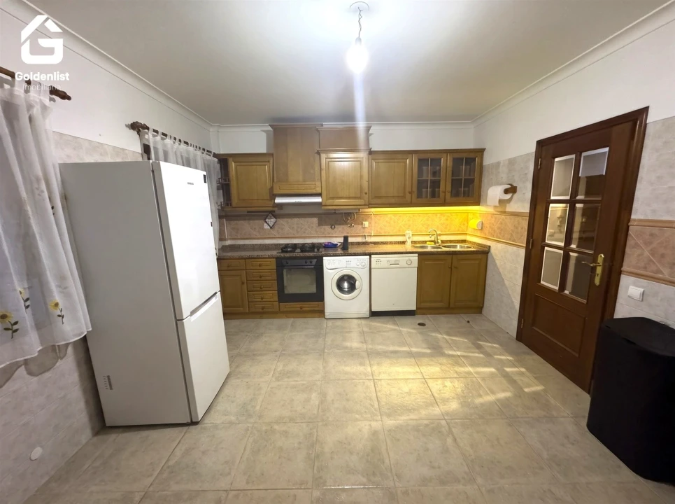 Apartamento T2 para Arrendamento em Castelo Branco Foto 3