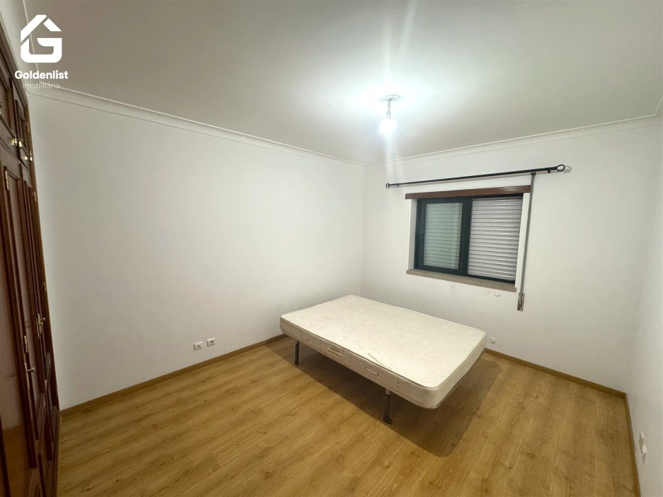 Apartamento T2 para Arrendamento em Castelo Branco Foto 5