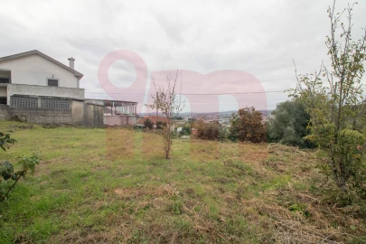 Terreno para Venda em Roriz