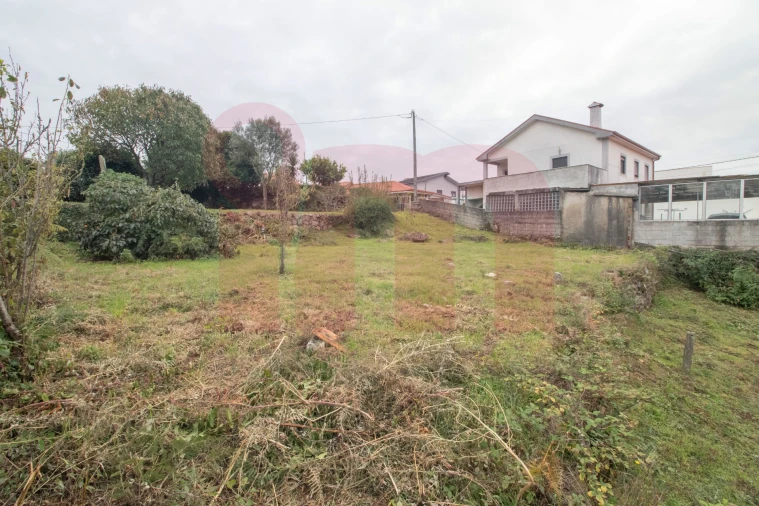 Terreno para Venda em Roriz Foto 6