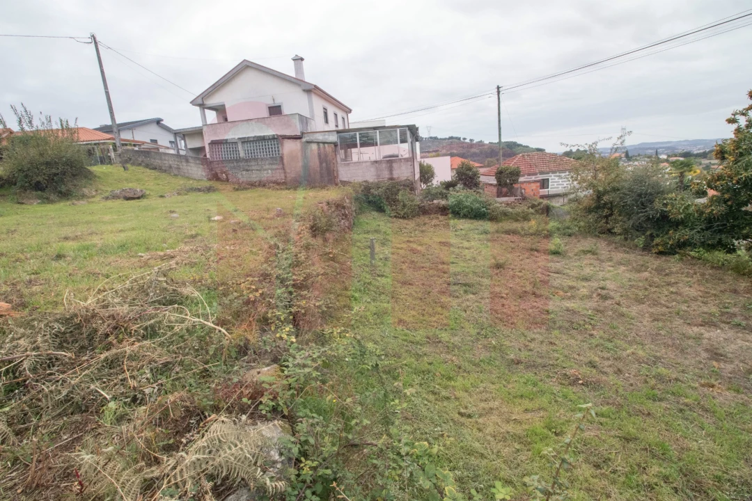 Terreno para Venda em Roriz Foto 5