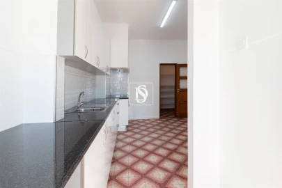 Apartamento T2 para Arrendamento em Barreiro e Lavradio
