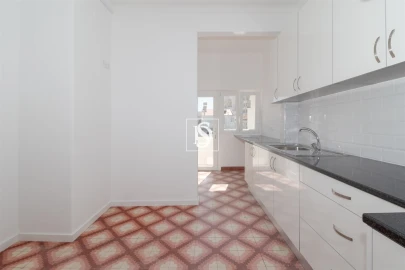 Apartamento T2 para Arrendamento em Barreiro e Lavradio