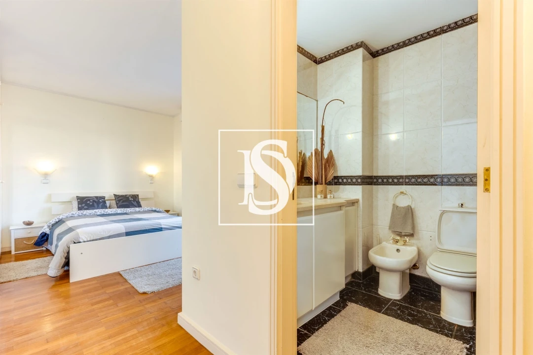 Apartamento T3 para Venda em Mindelo Foto 29