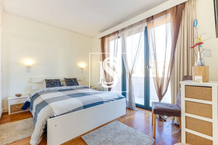 Apartamento T3 para Venda em Mindelo Foto 27