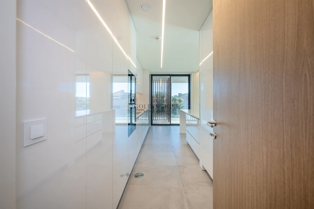 Apartamento T4 para Venda em Canidelo Foto 21