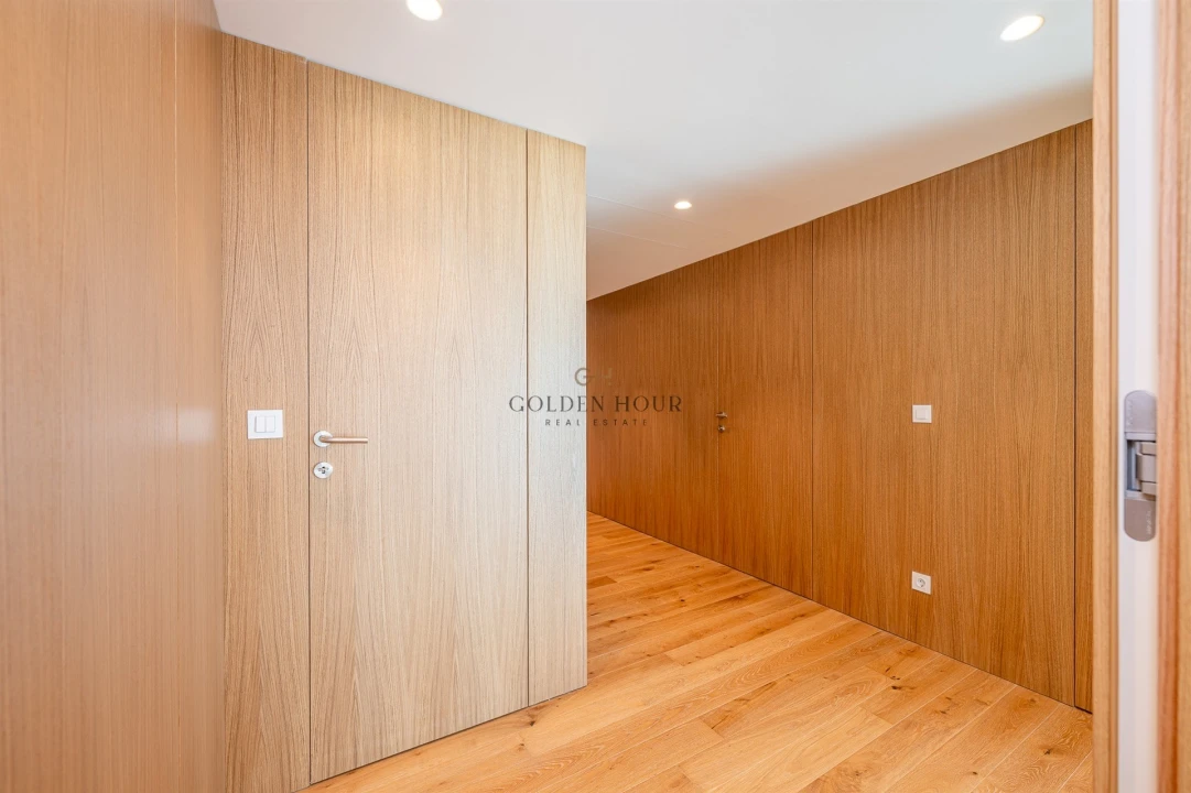Apartamento T4 para Venda em Canidelo Foto 48