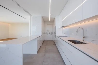 Apartamento T4 para Venda em Canidelo
