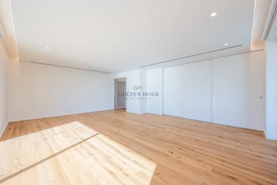 Apartamento T4 para Venda em Canidelo