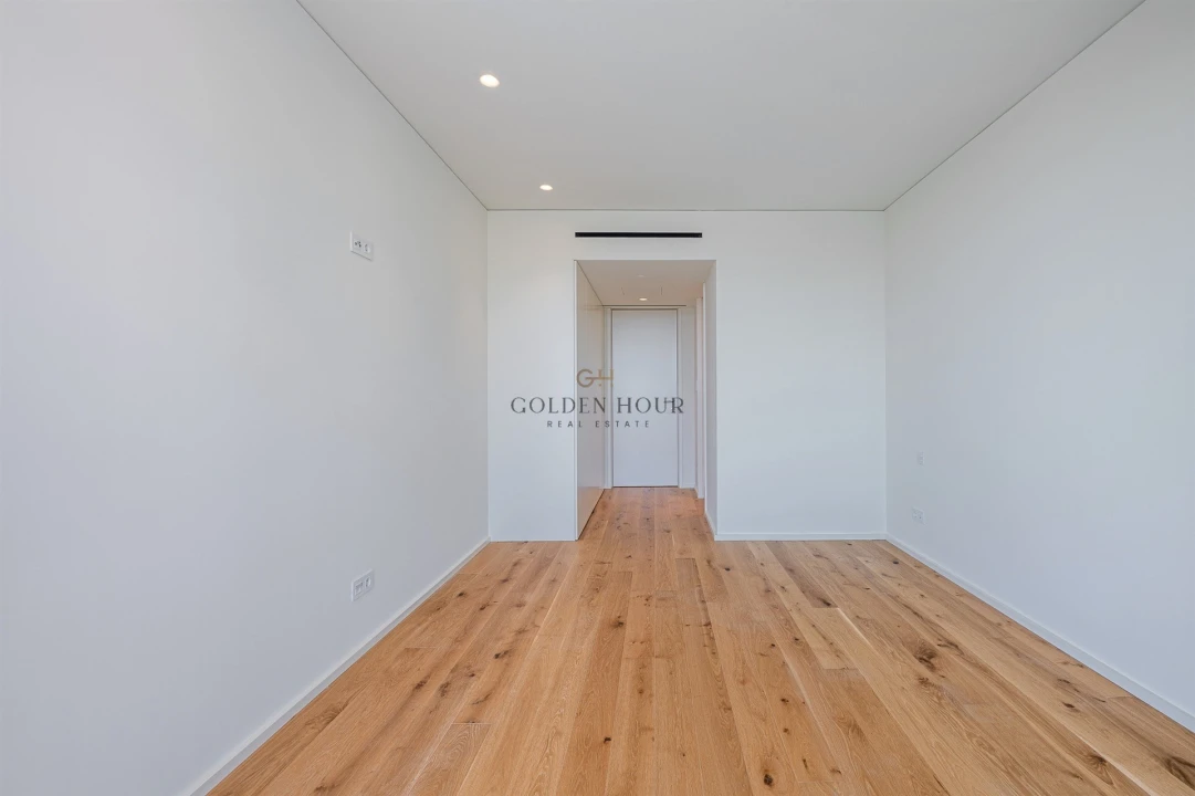 Apartamento T4 para Venda em Canidelo Foto 35